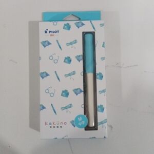 Pilot kakuno smiling medium nib white and blue fountain pen